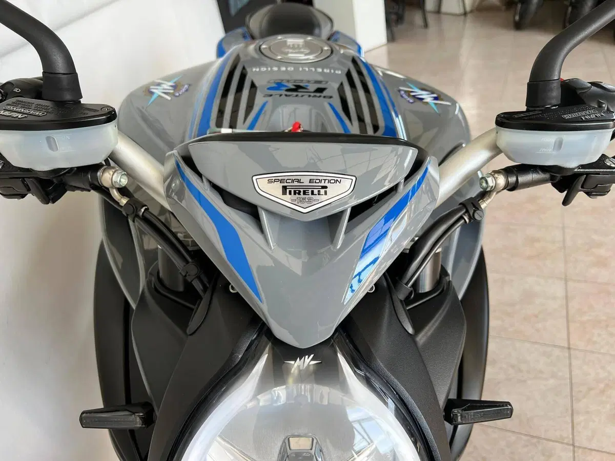 MV Agusta Brutale 800 (2020) (7)