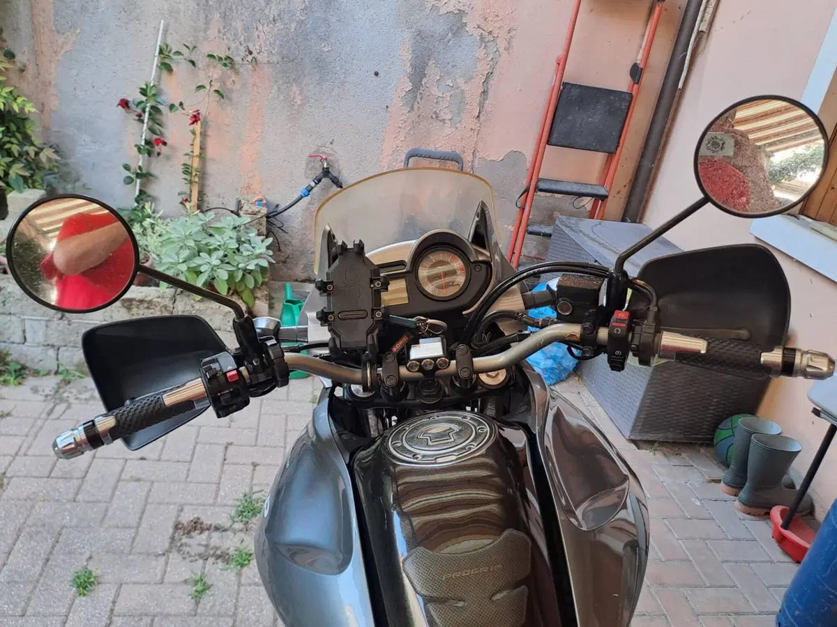 Honda Transalp XL 700 V (2007 - 2013) (2)