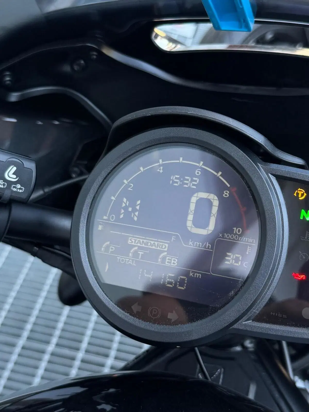Honda CMX 1100 Rebel + Special Edition DCT (2025 - 26) (4)