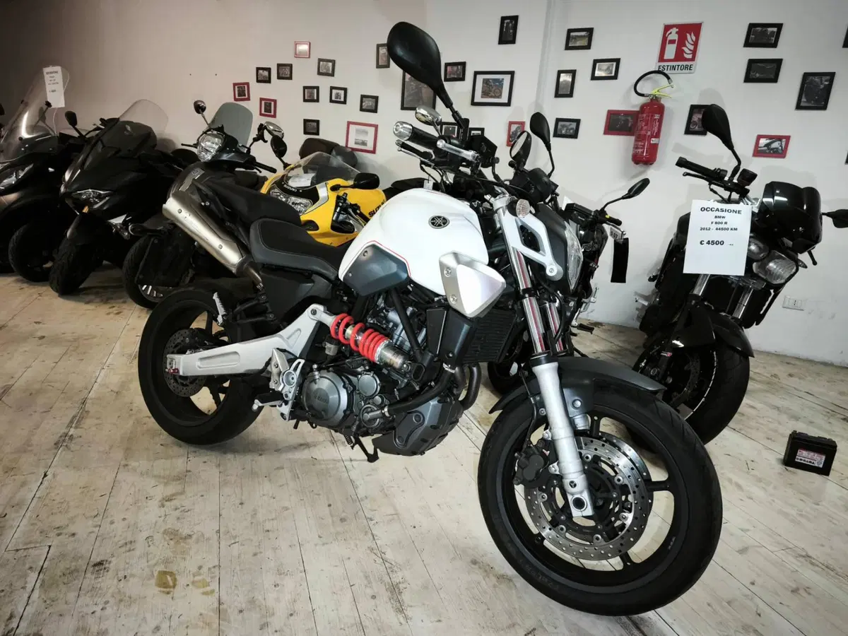 Yamaha MT-03 (2006 - 14) (3)