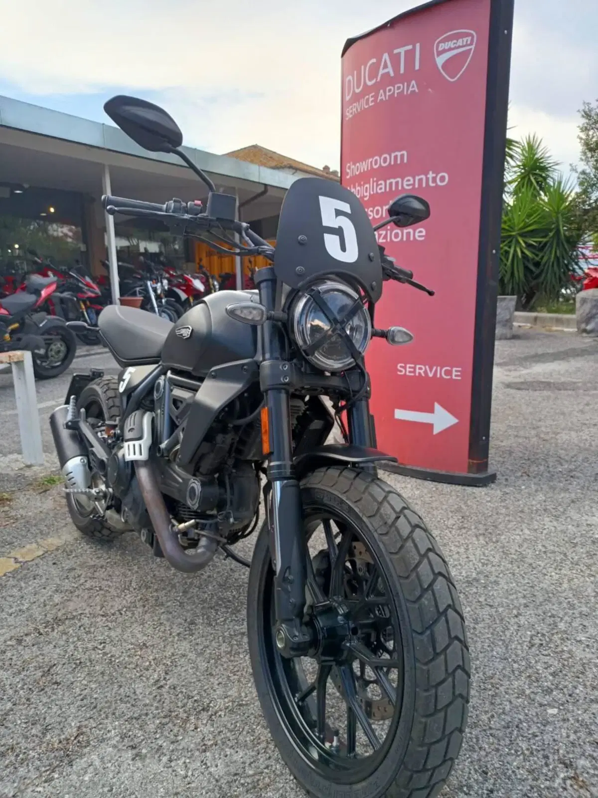 Ducati Scrambler 800 Icon Dark (2025 - 26) (7)