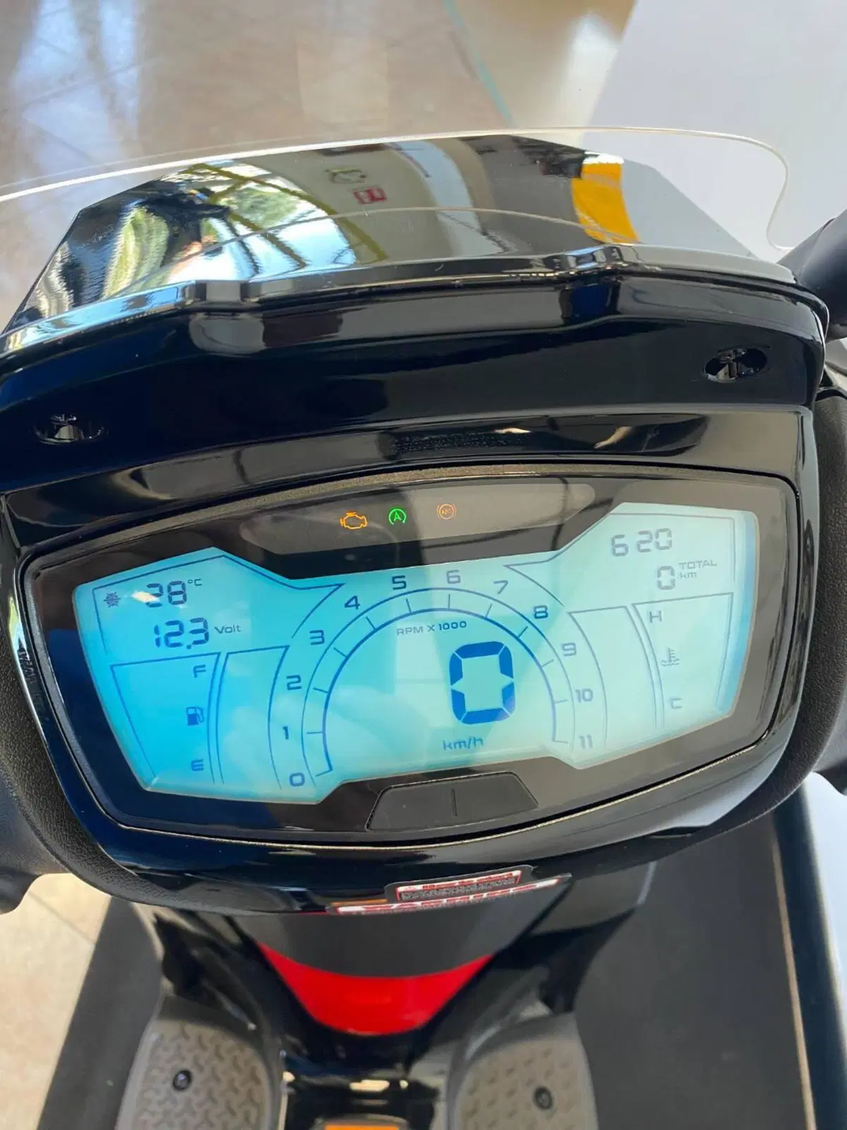 Swm C-Fly 125 (2026) (6)