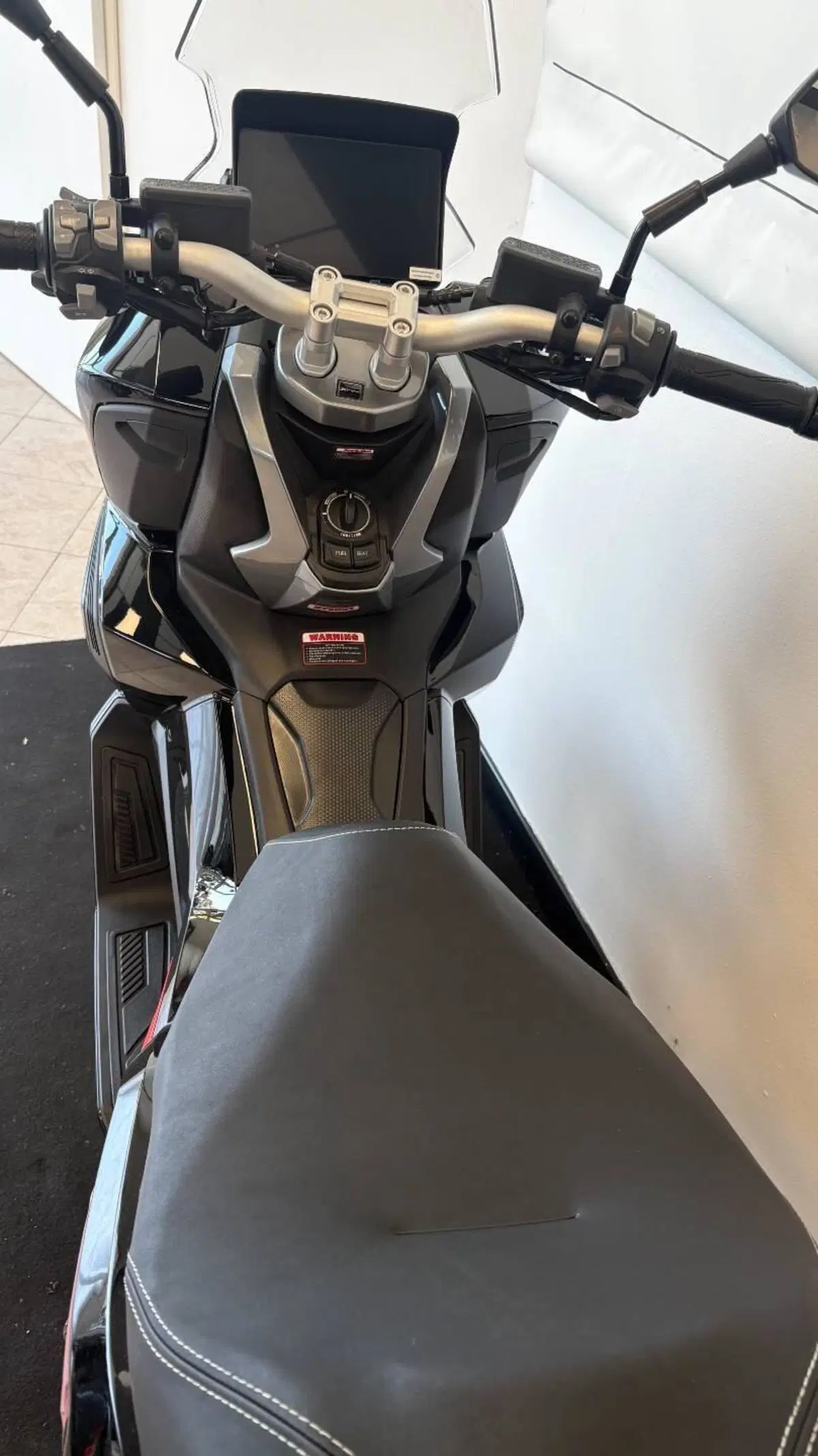 Swm Venturo 125 (2026) (8)