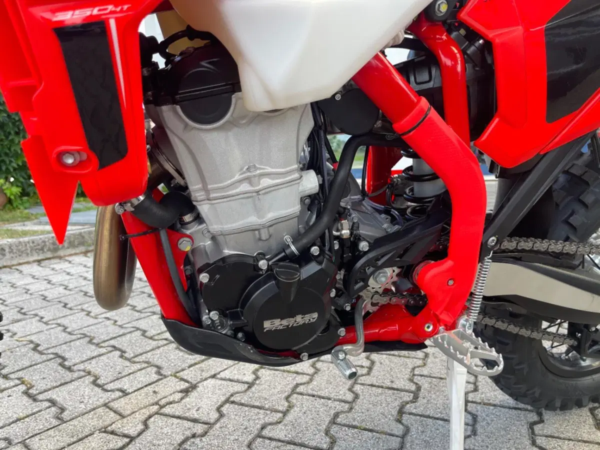 Betamotor RR X-PRO 350 4T Enduro (2027) (4)