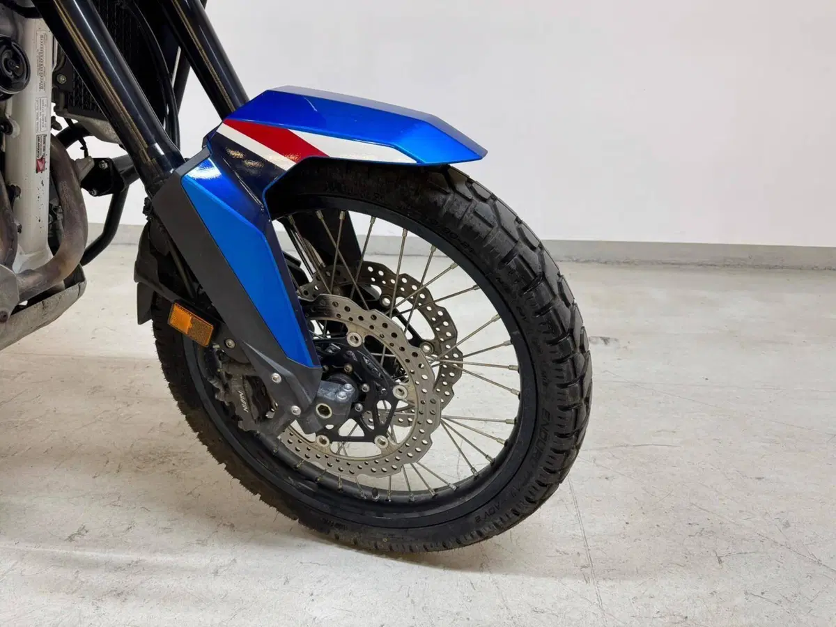 Honda Africa Twin CRF 1100L Urban (2022 - 23) (11)