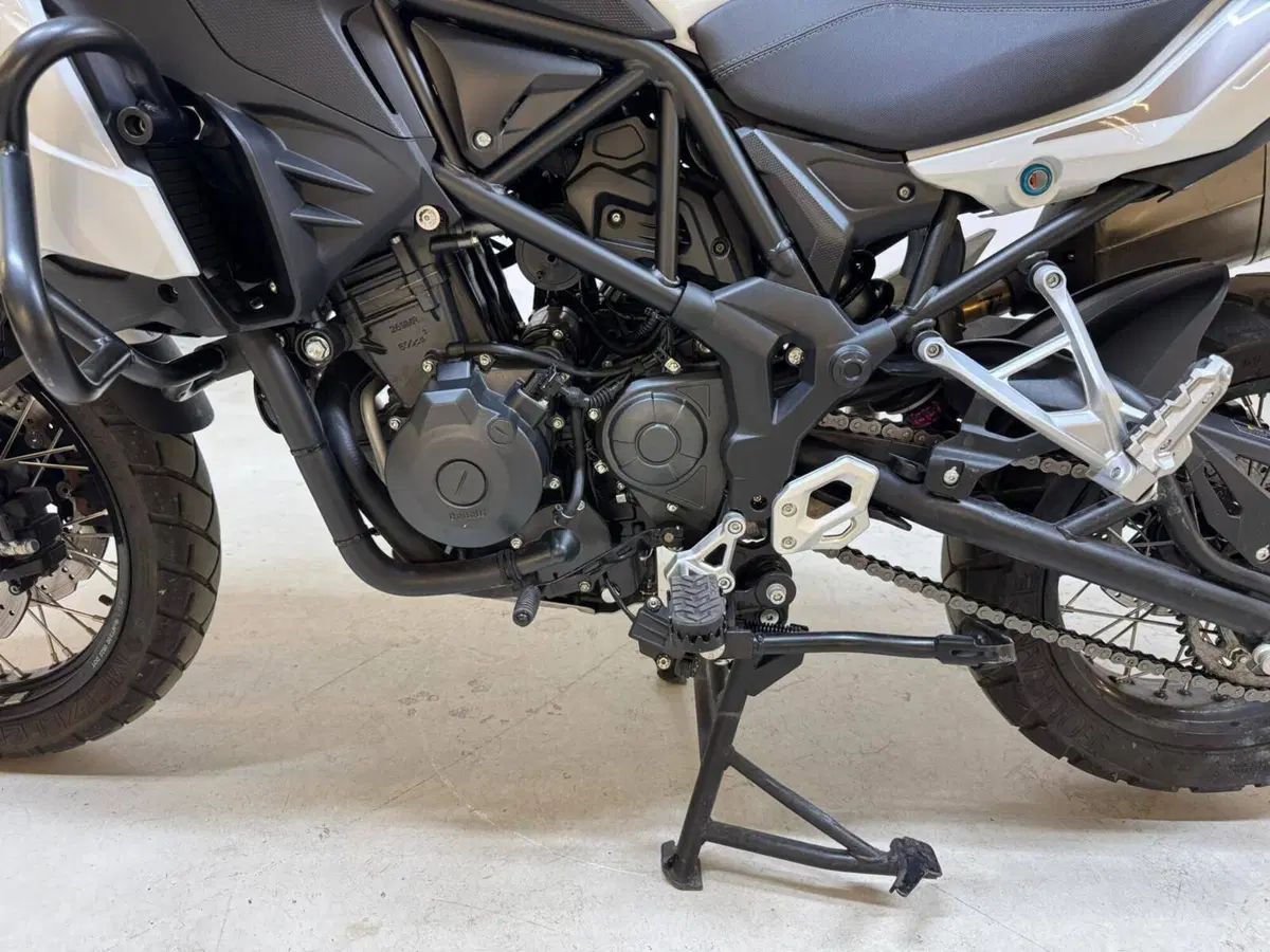 Benelli TRK 502X (2021 - 26) (13)