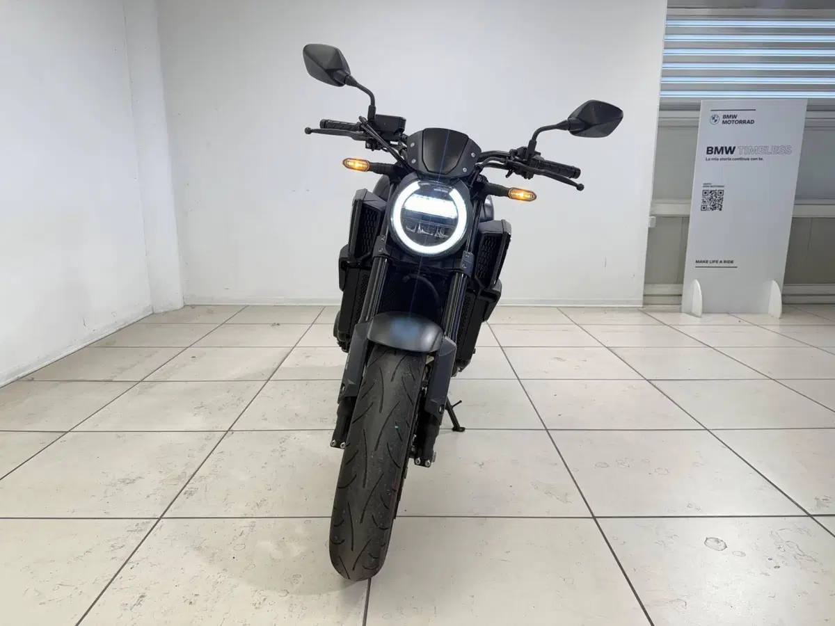 Honda CB 650 R (2021 - 23) (3)