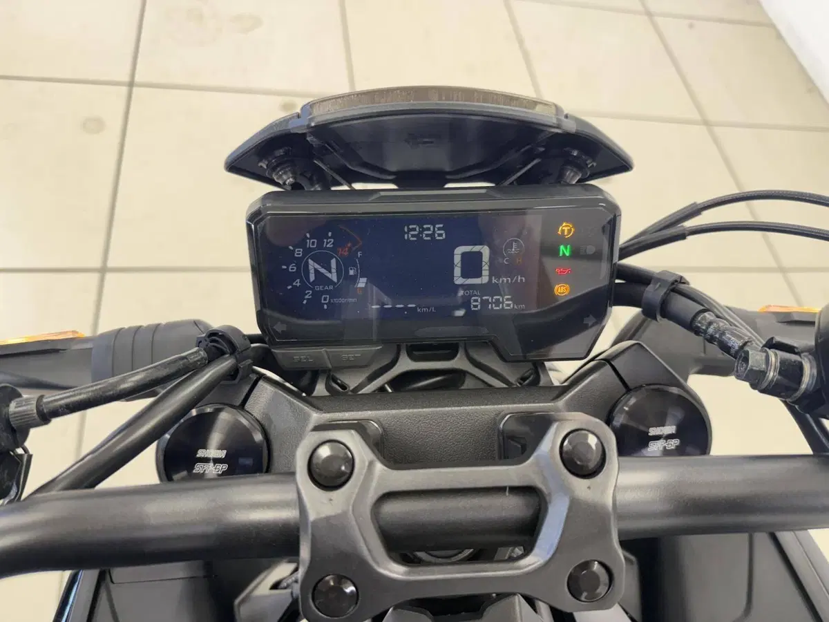 Honda CB 650 R (2021 - 23) (15)