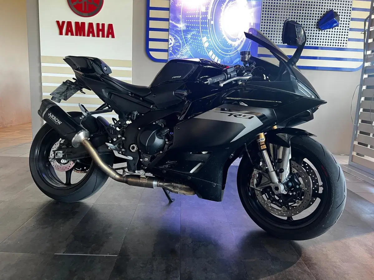 Yamaha YZF R9 (2025 - 26)