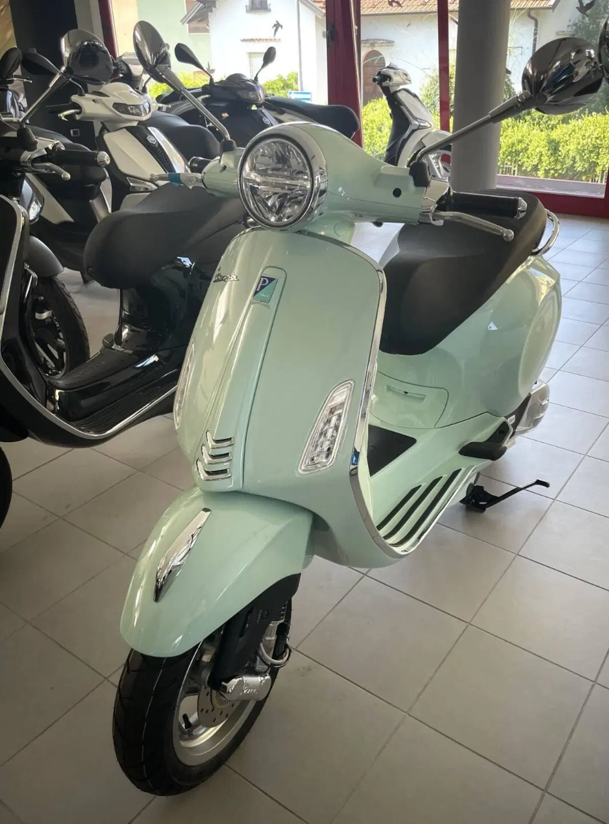 Vespa Primavera 125 (2026) (4)