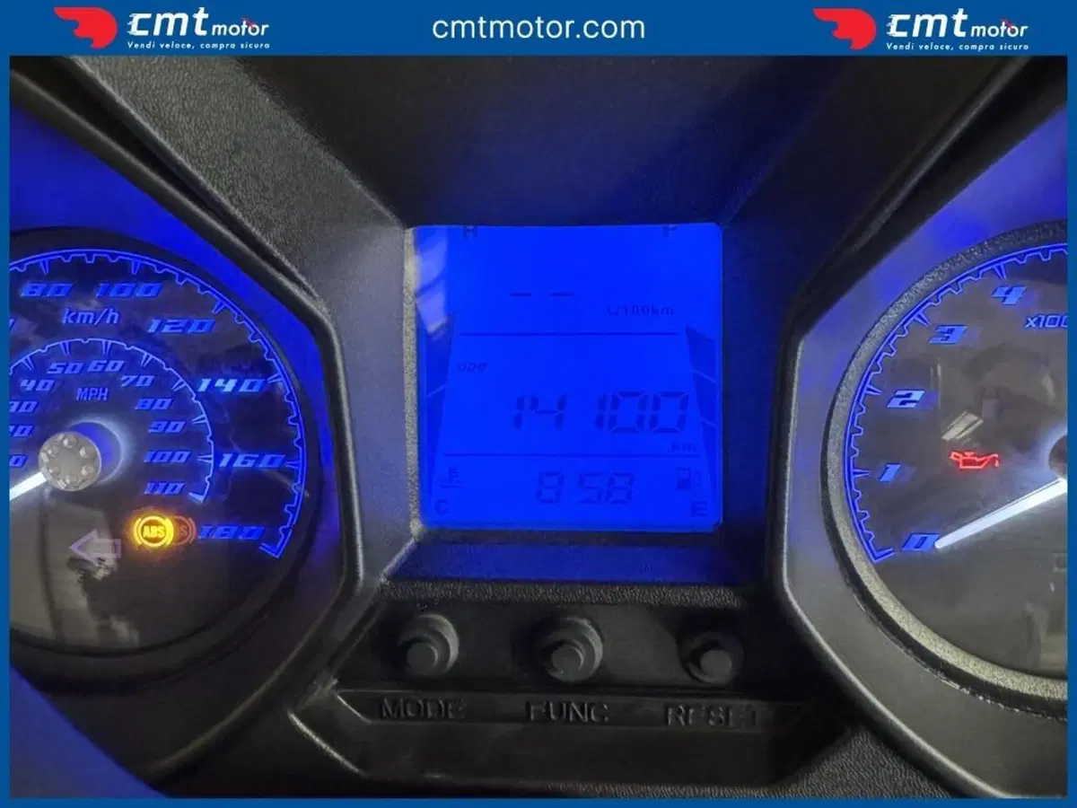 Kymco Downtown 350i ABS (2016 - 20) (5)