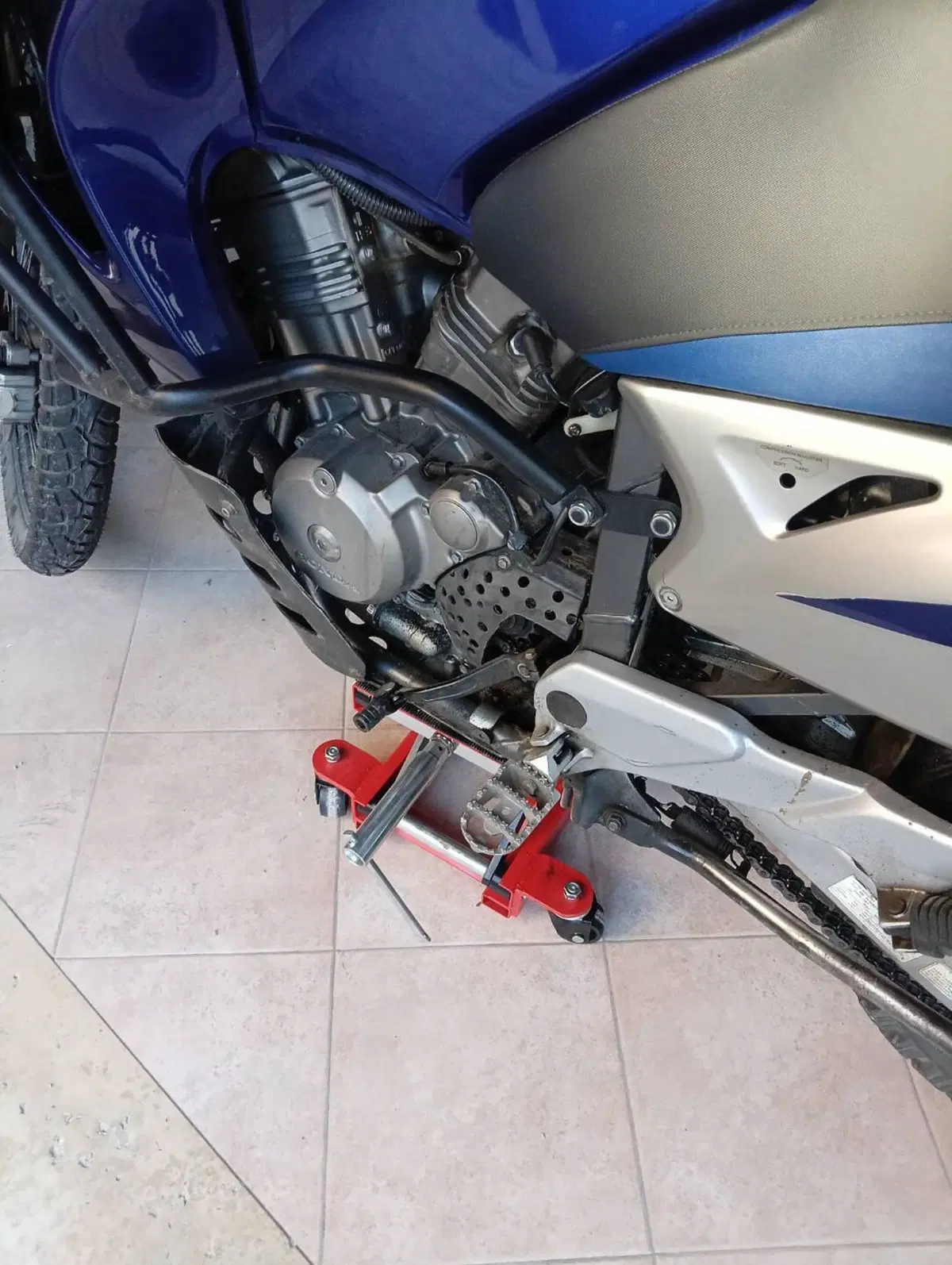 Honda Transalp XL 650V (2005 - 06) (5)
