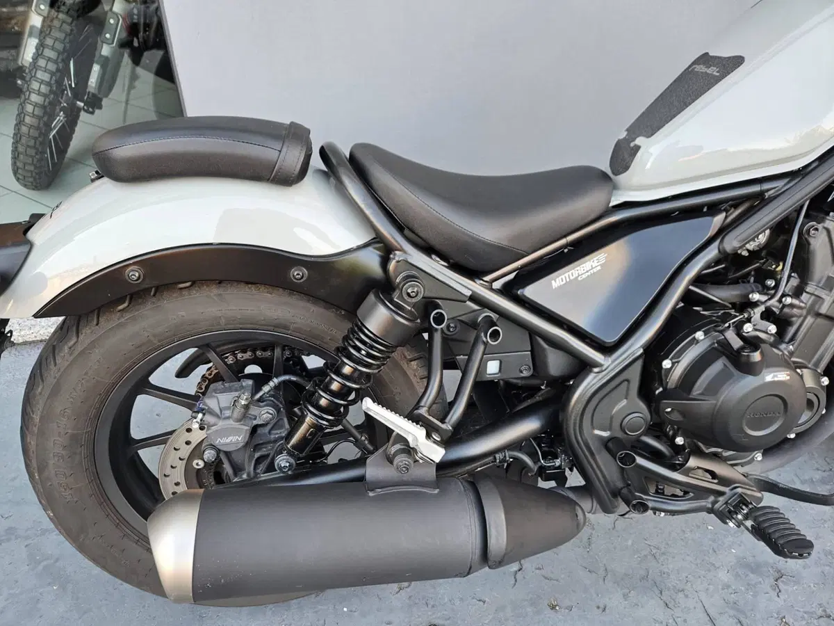 Honda CMX 500 Rebel (2022 - 24) (5)