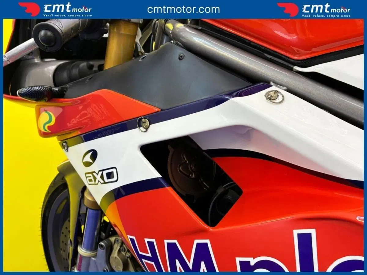 Ducati 748 Biposto (1998 - 03) (8)