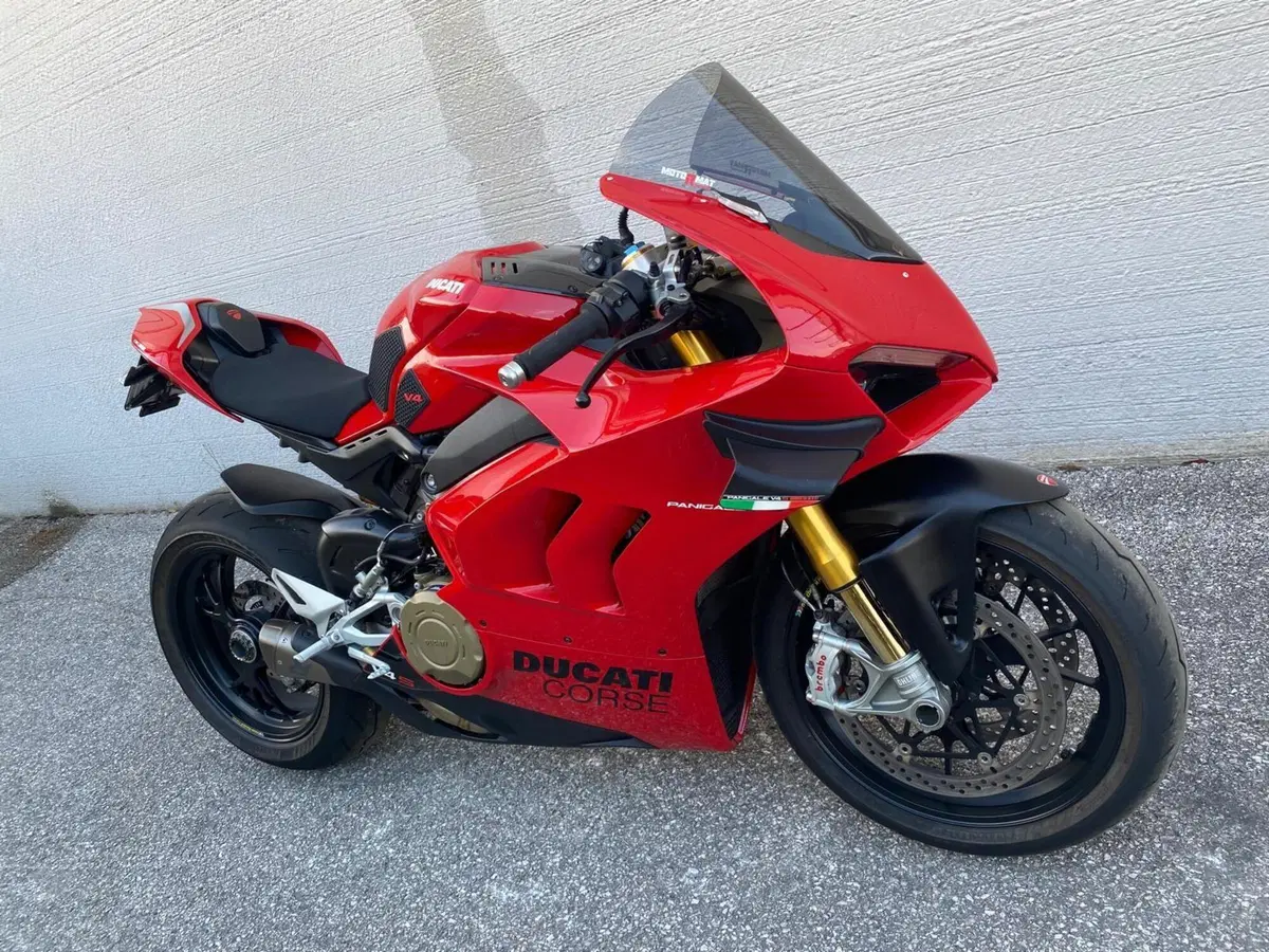 Ducati Panigale V4 S 1100 (2021) (2)