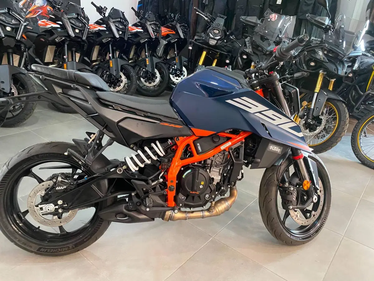 KTM 390 Duke (2026) (3)