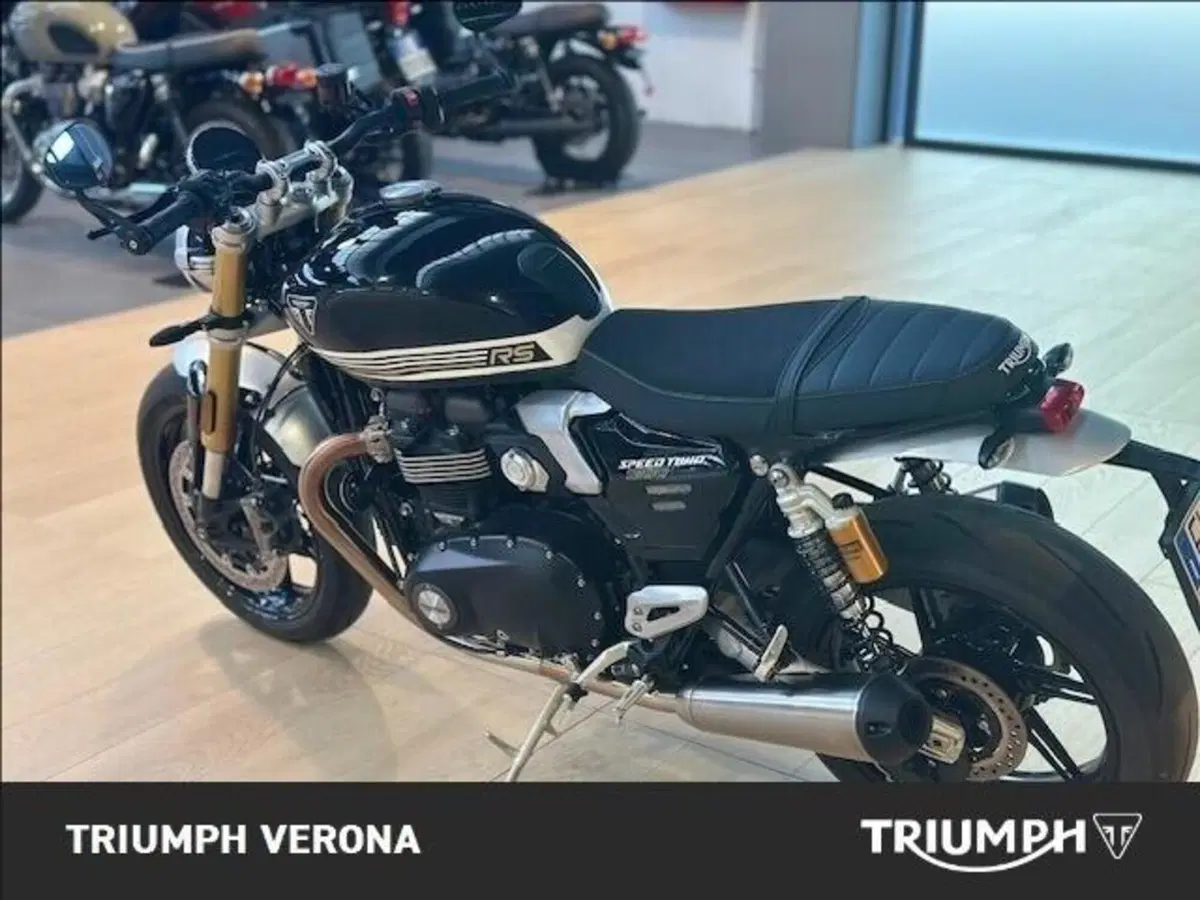 Triumph Speed Twin 1200 RS (2025 - 26) (3)
