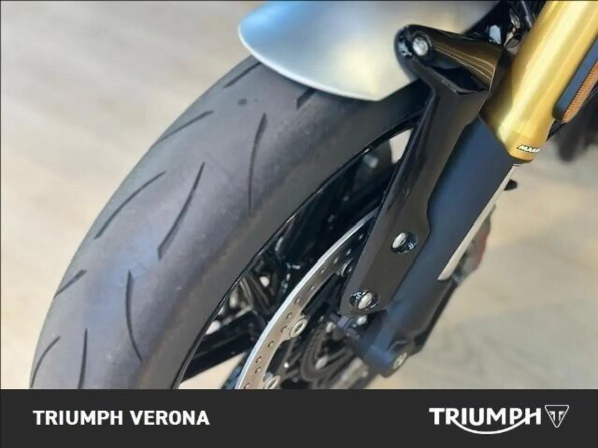 Triumph Speed Twin 1200 RS (2025 - 26) (8)