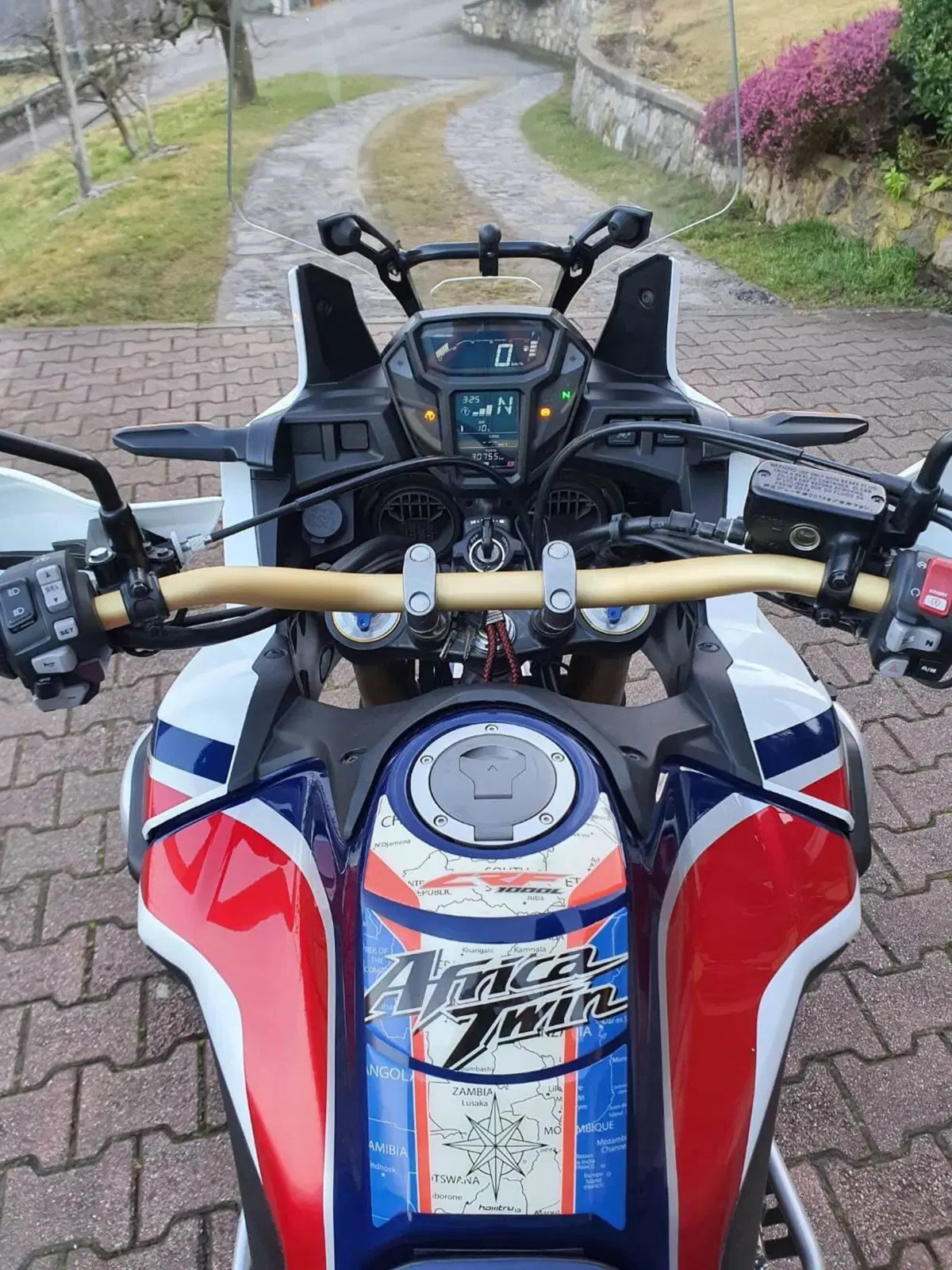 Honda Africa Twin CRF 1000L DCT ABS Travel Edition (2016 - 17) (3)