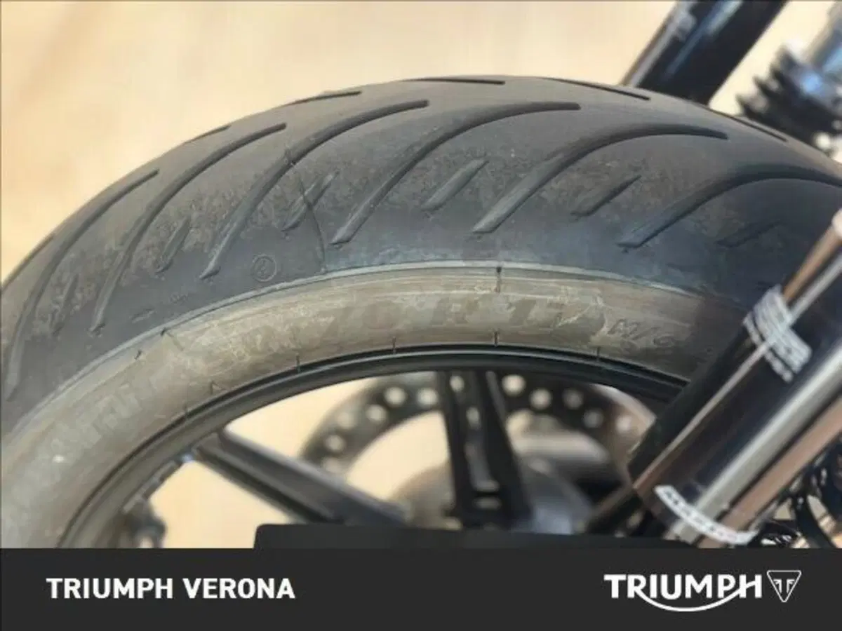 Triumph Speed Twin 900 (2025 - 26) (9)