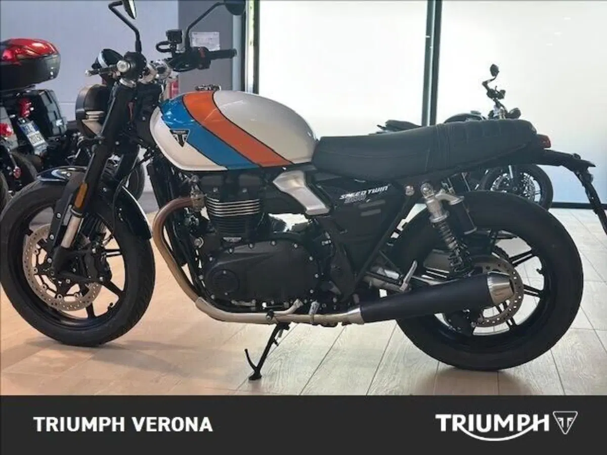 Triumph Speed Twin 900 (2025 - 26) (2)