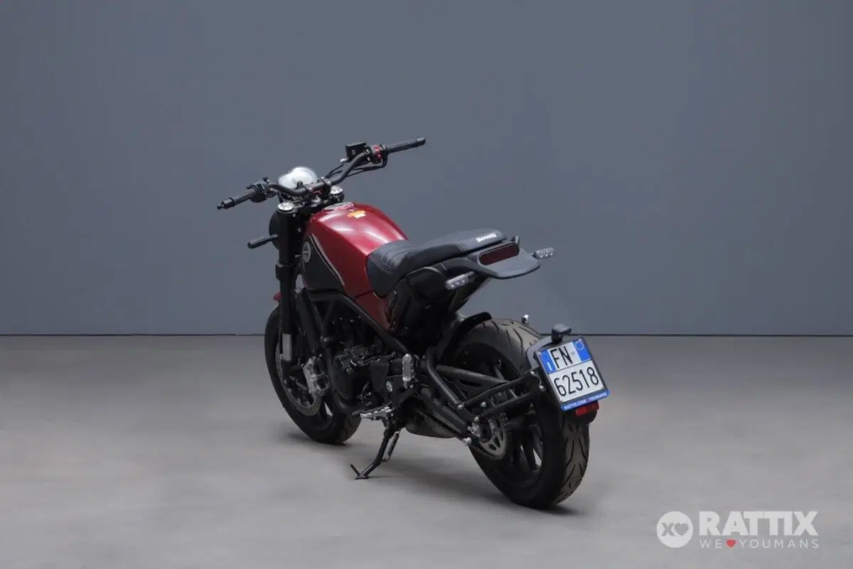 Benelli Leoncino 500 (2021 - 25) (5)