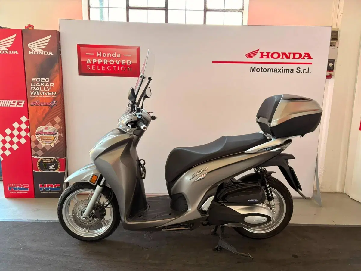 Honda SH 350 (2021 - 24) (3)