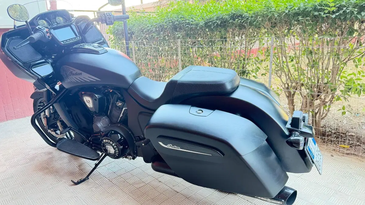 Indian Challenger 1834 Powerplus Dark Horse (2025 - 26) (3)