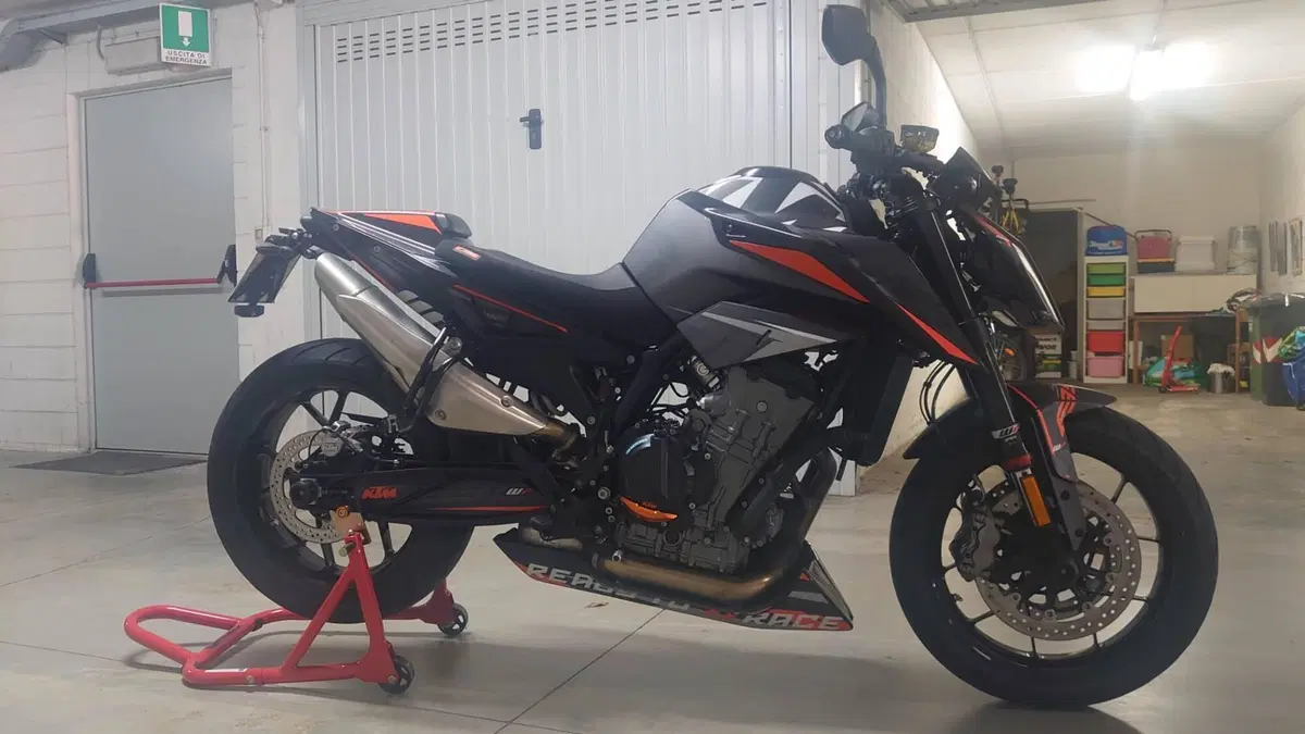KTM 890 Duke (2021 - 23) (2)