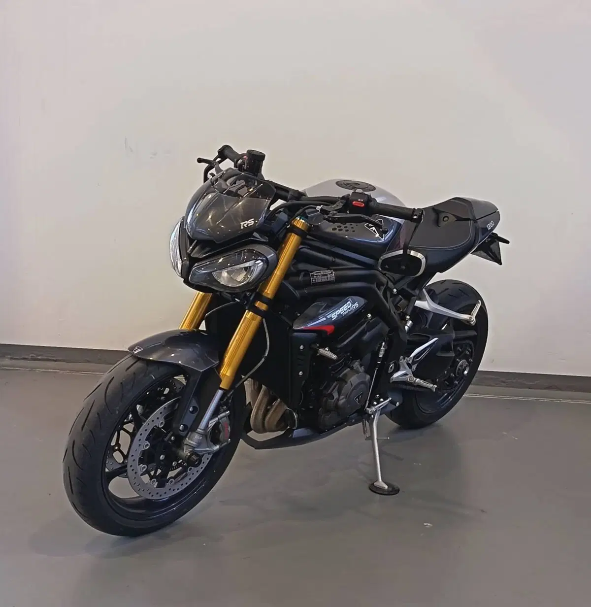 Triumph Speed Triple 1200 RS (2025 - 26) (2)