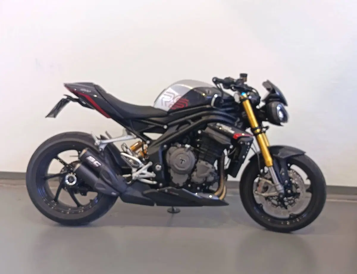 Triumph Speed Triple 1200 RS (2025 - 26) (4)