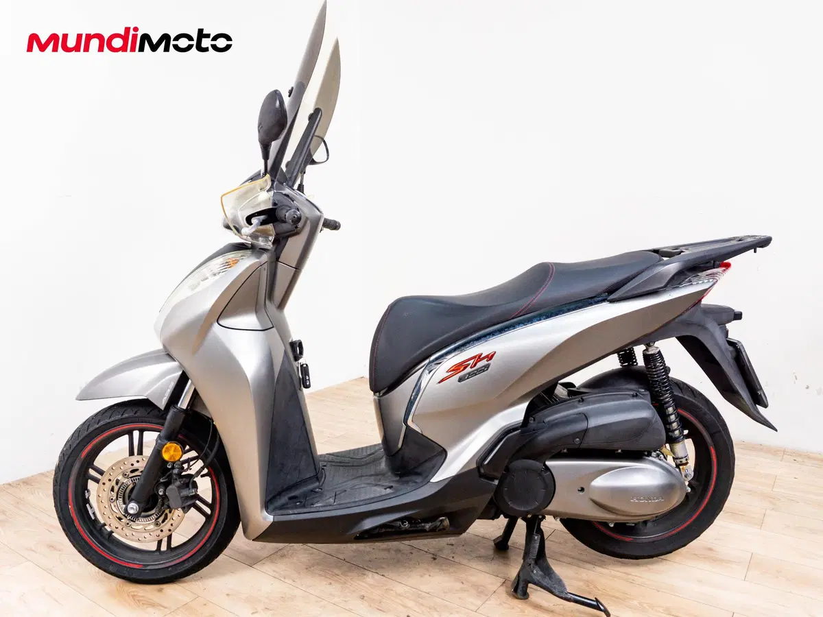Honda SH 300 i ABS (2011 - 13) (6)