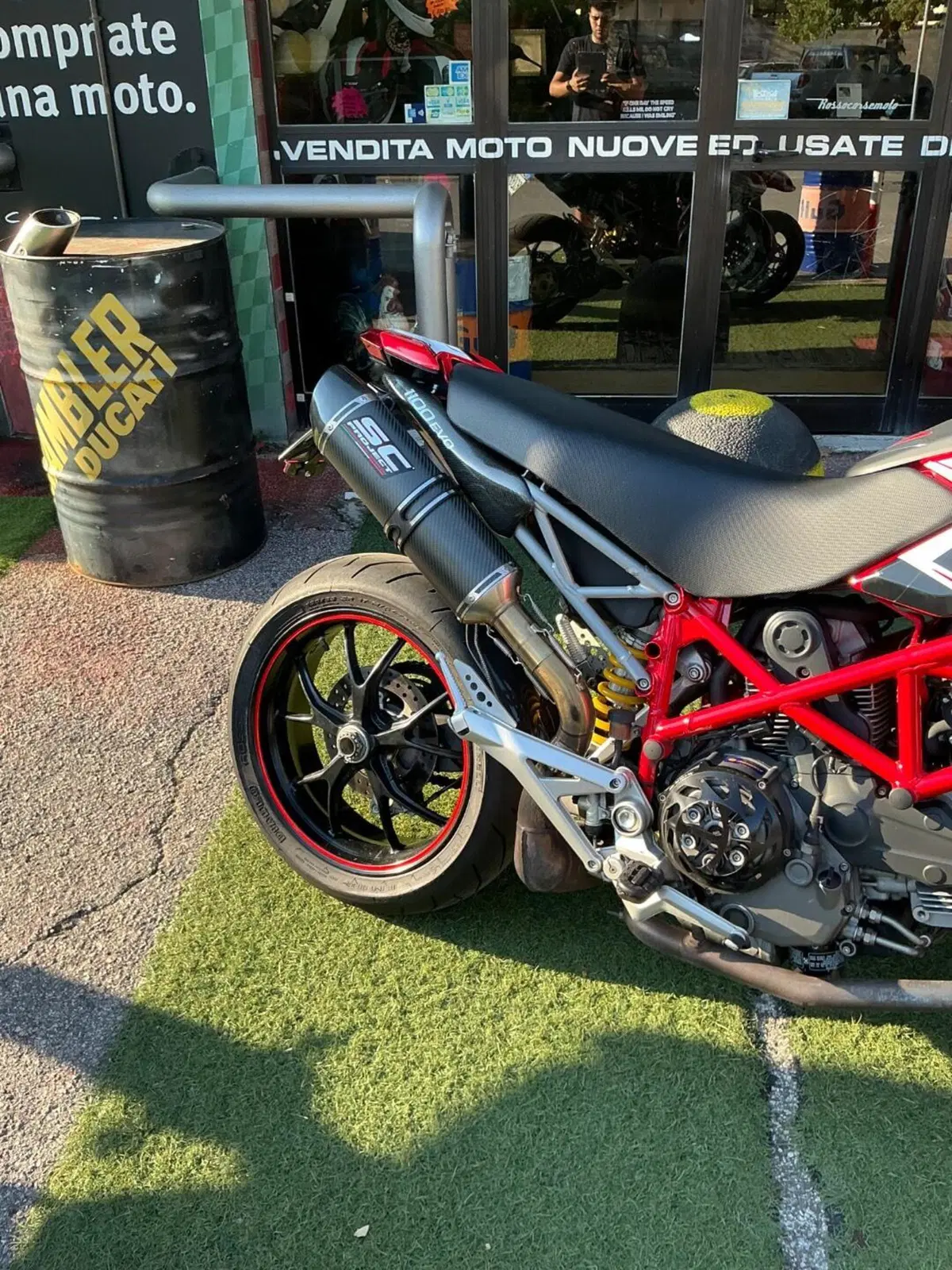 Ducati Hypermotard 1100 EVO (2010 - 12) (8)