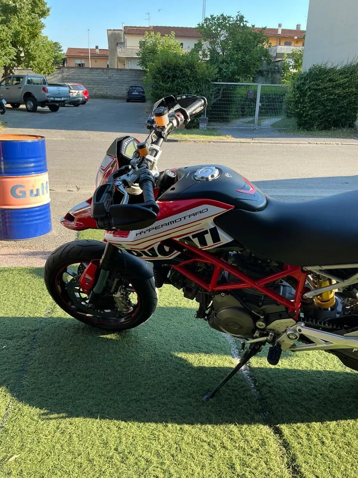 Ducati Hypermotard 1100 EVO (2010 - 12) (10)