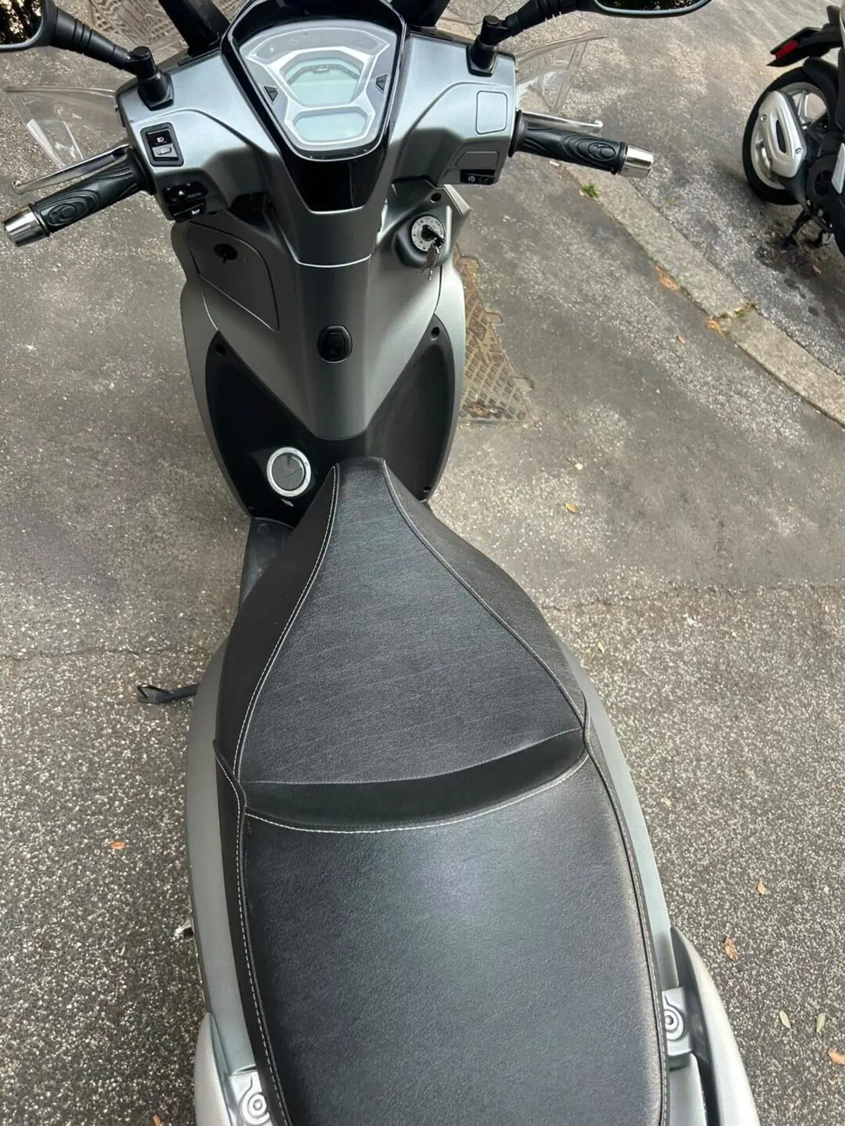 Kymco People 125i S (2021 - 25) (2)