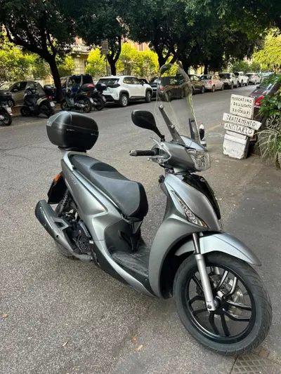 Kymco People 125i S (2021 - 25) usata