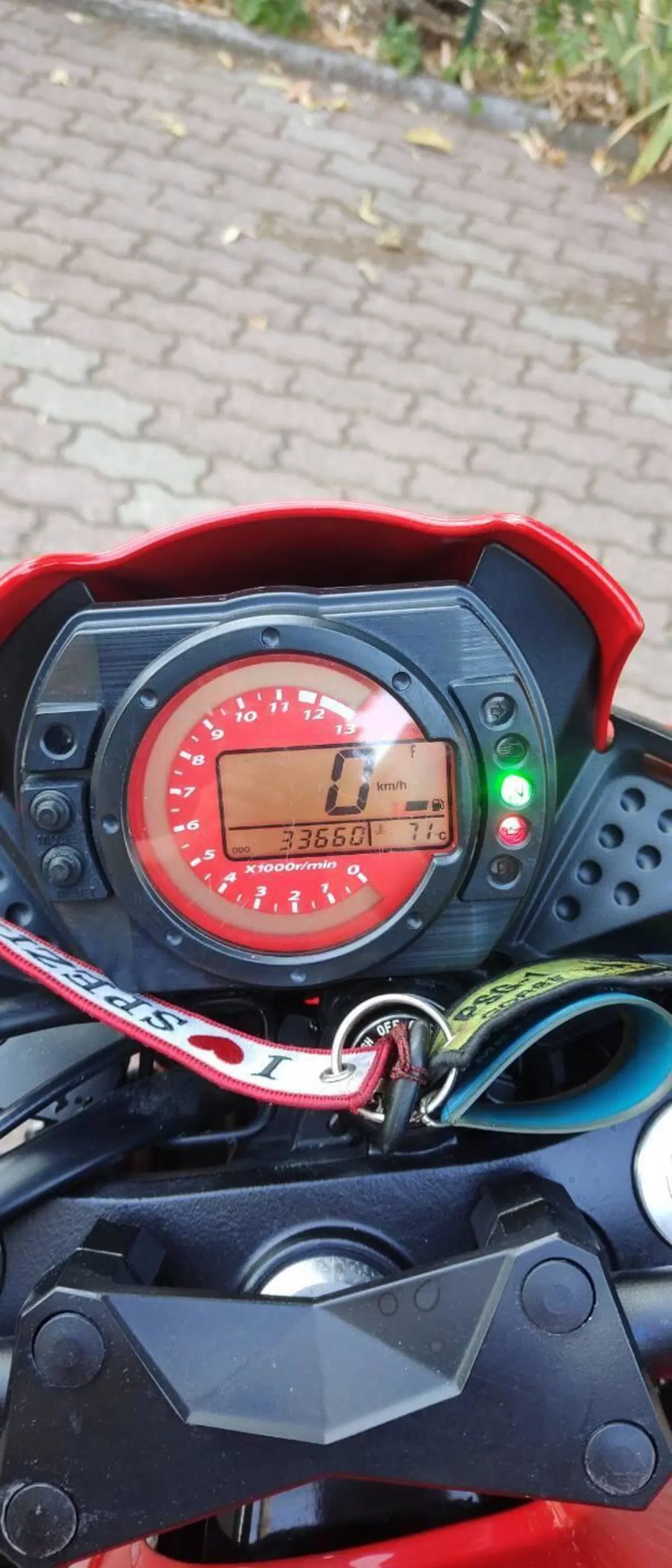 Kawasaki Z 750 (2003 - 06) (6)