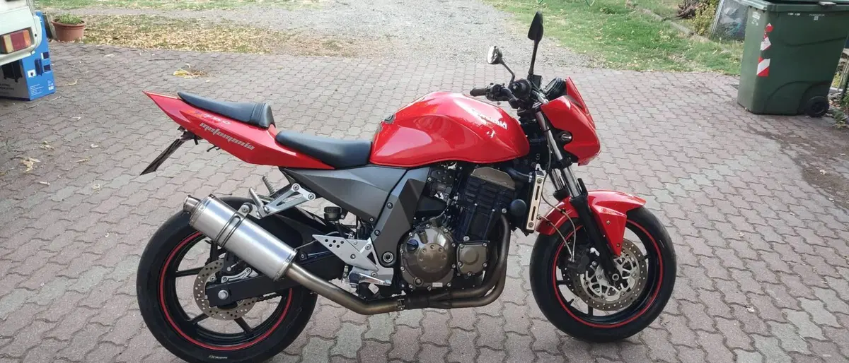Kawasaki Z 750 (2003 - 06) (2)