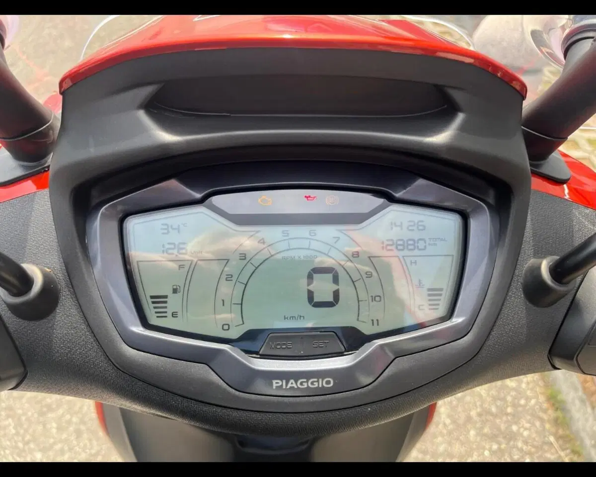 Piaggio Beverly 400 S ABS-ASR (2021 - 24) (14)