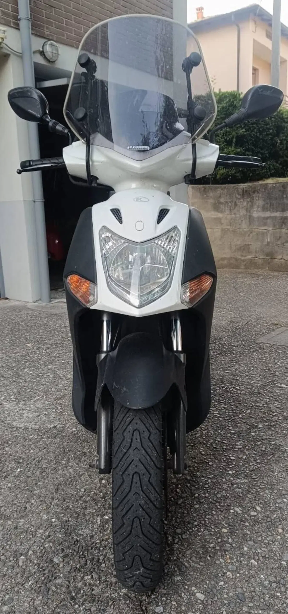 Kymco Agility 150 R16 (4)
