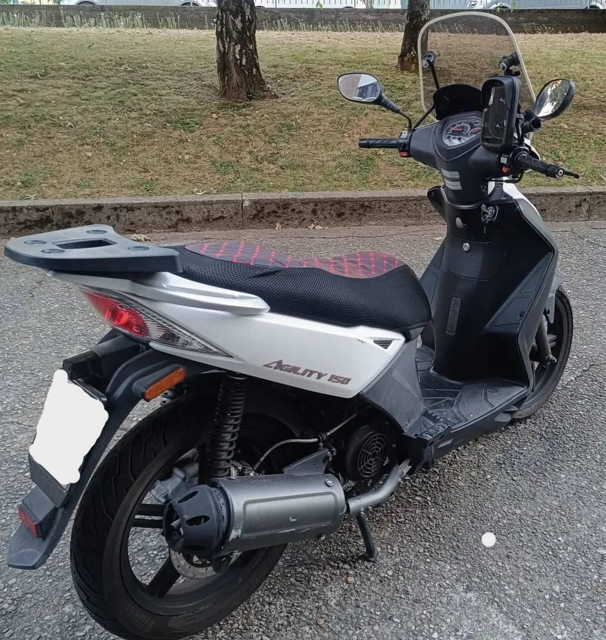 Kymco Agility 150 R16 (5)