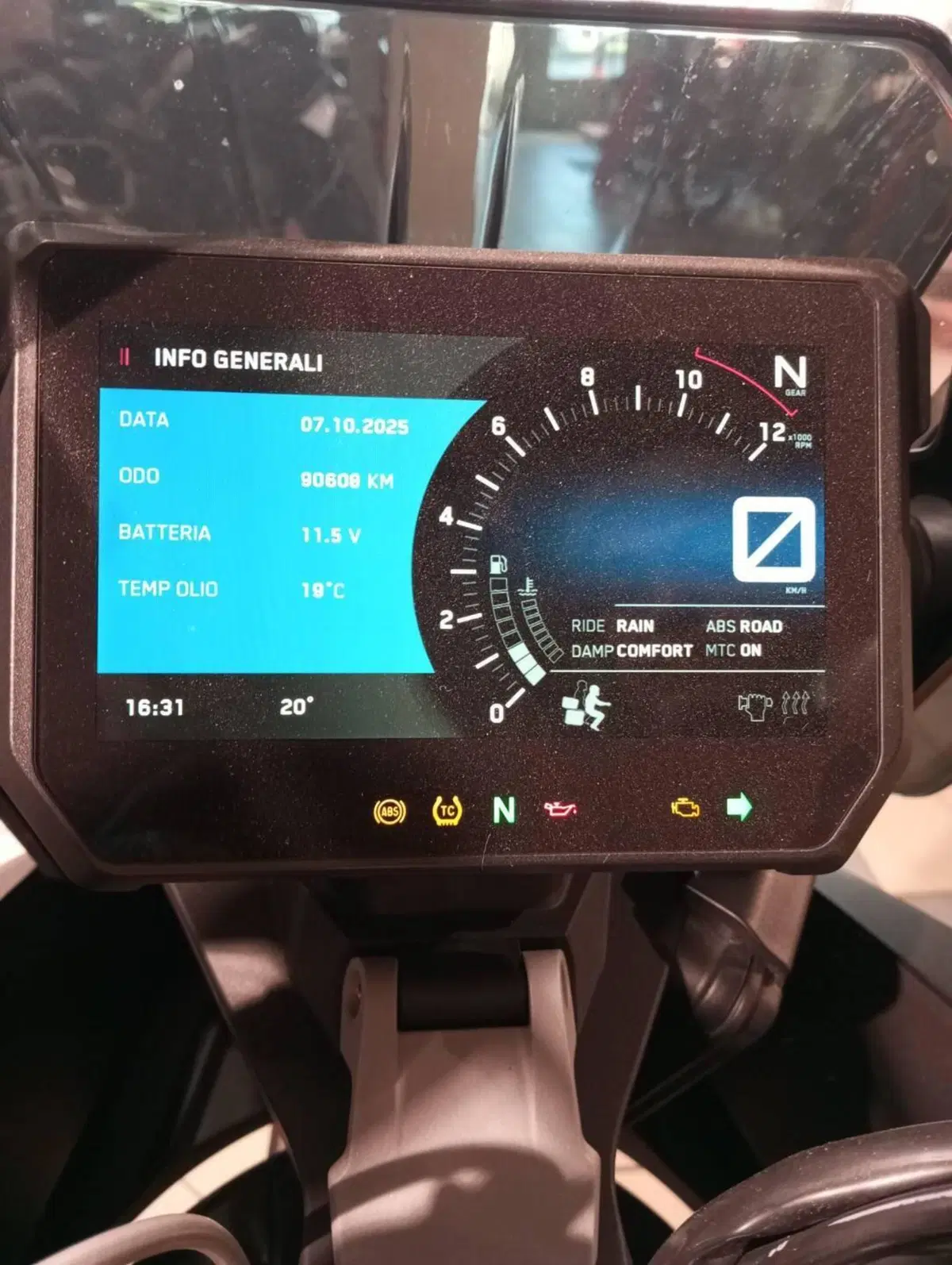KTM 1290 Super Adventure S (2017 - 20) (2)