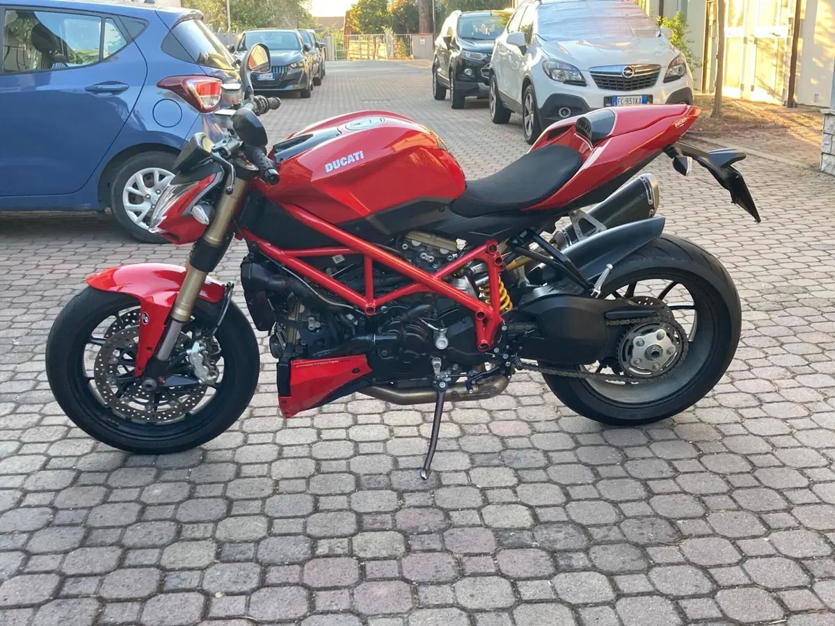Ducati Streetfighter 848 (2011 - 15) (2)