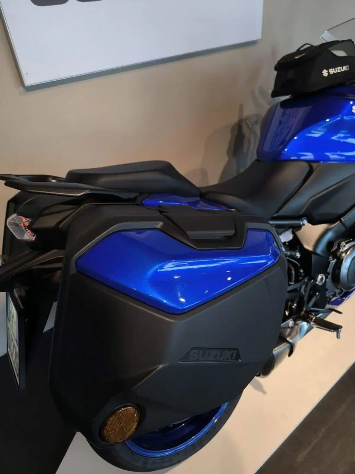 Suzuki GSX-S1000GT (2025 - 26) (5)