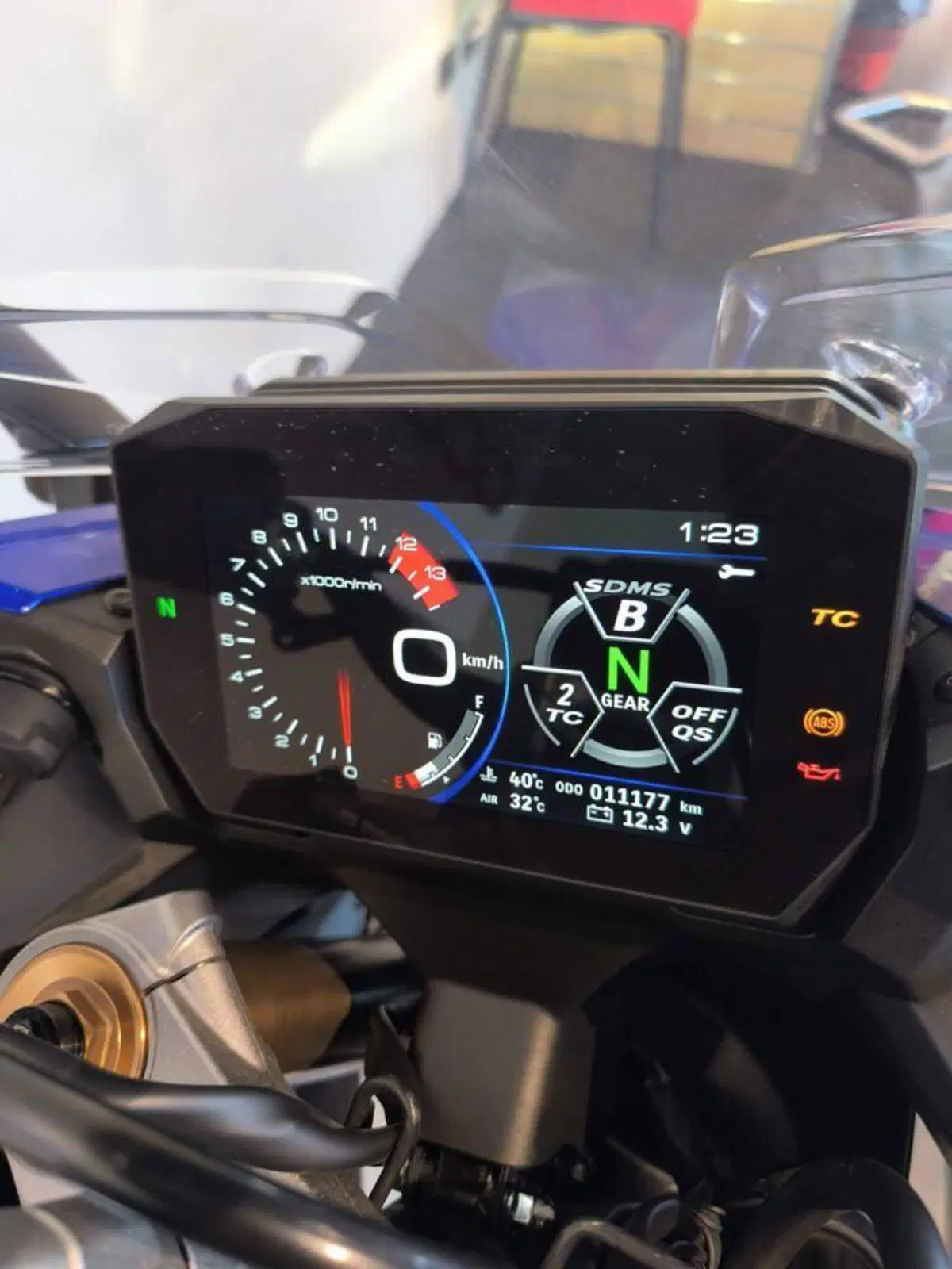 Suzuki GSX-S1000GT (2025 - 26) (7)