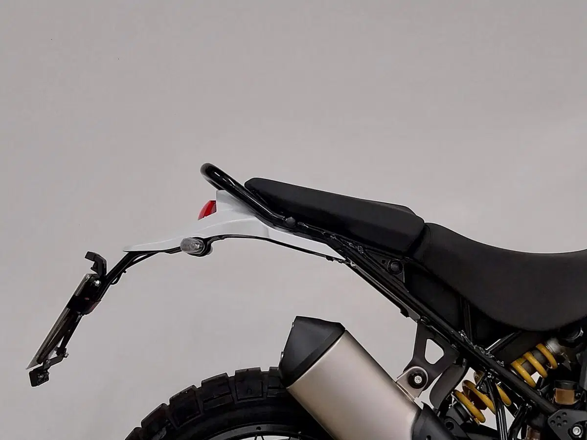 Ducati DesertX (2022 - 25) (6)