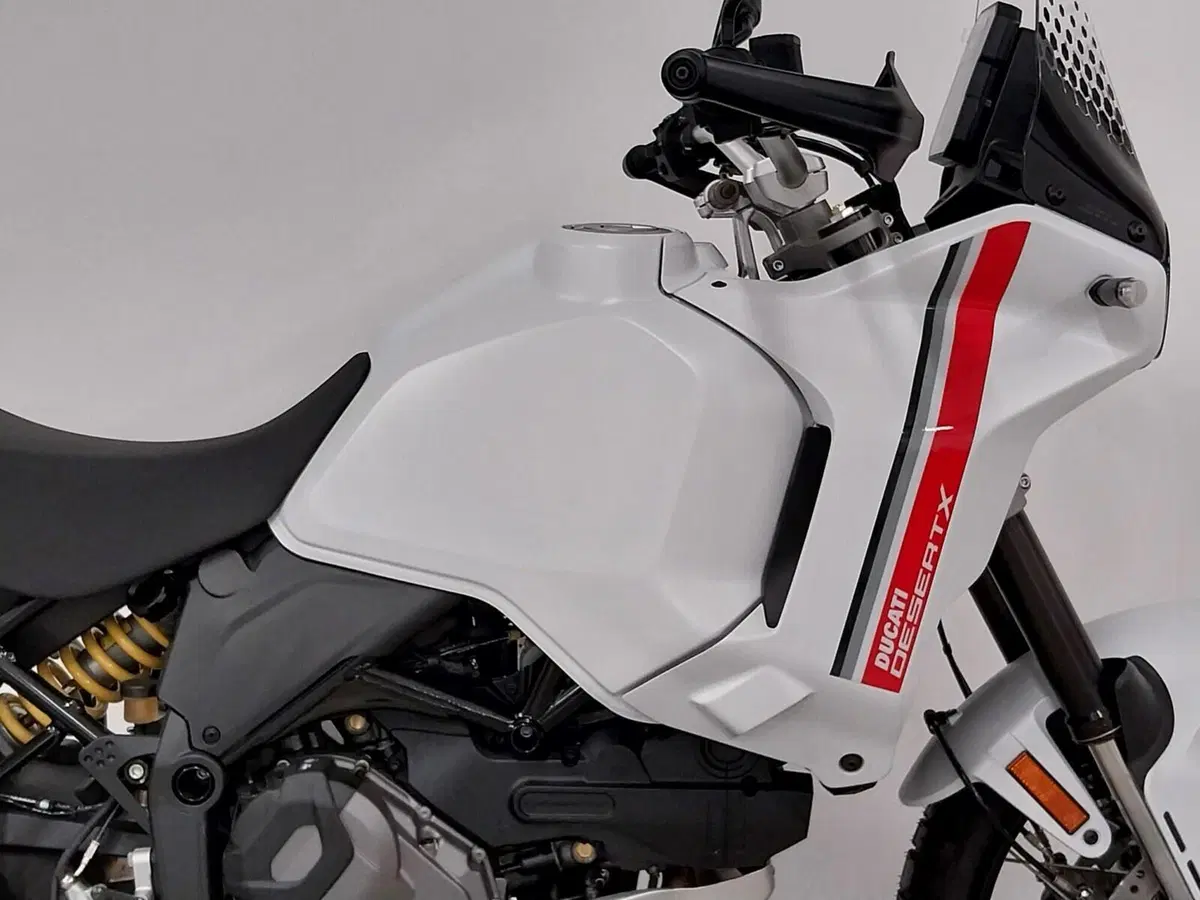 Ducati DesertX (2022 - 25) (8)