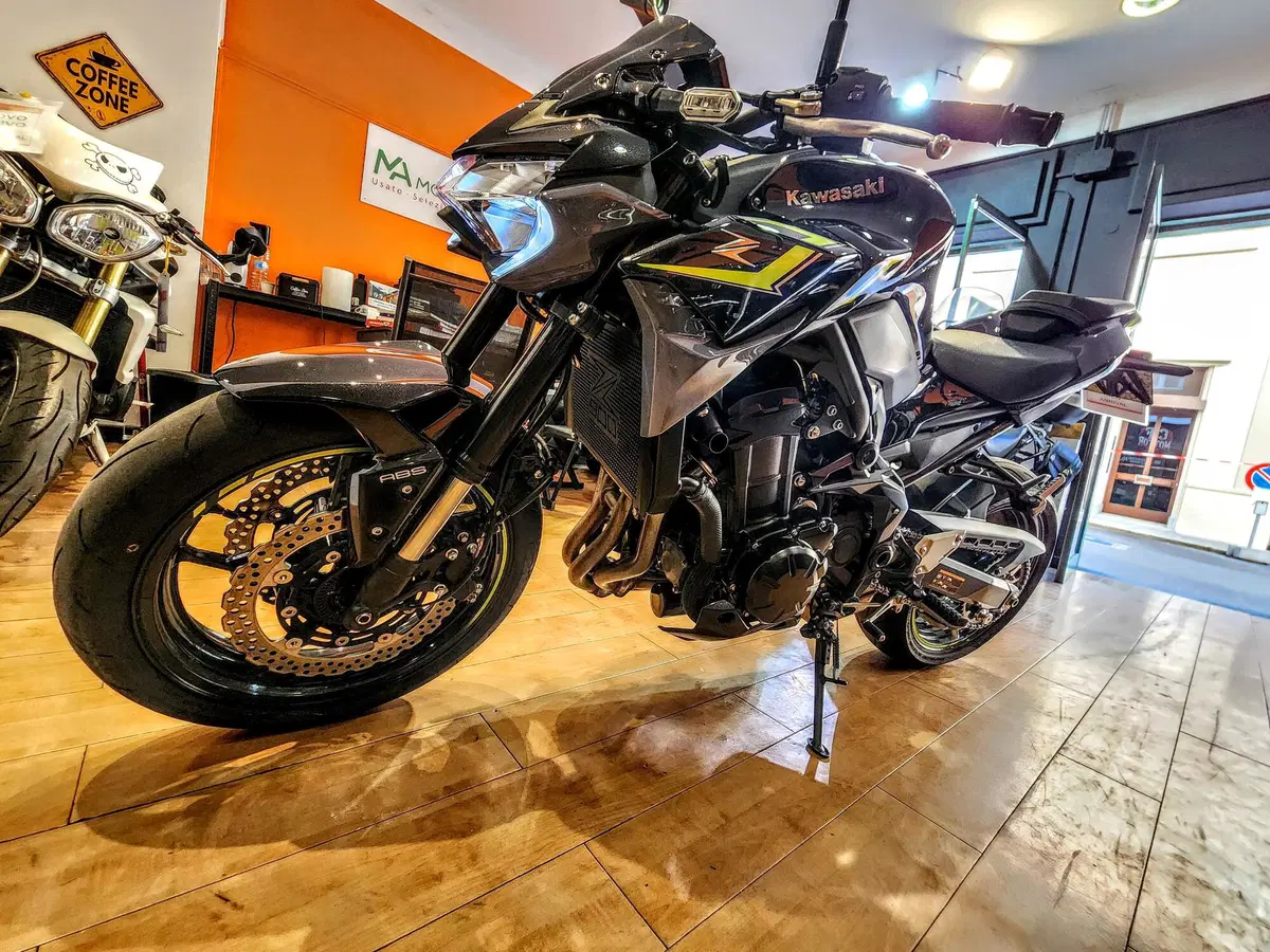 Kawasaki Z 900 (2021 - 24) (18)