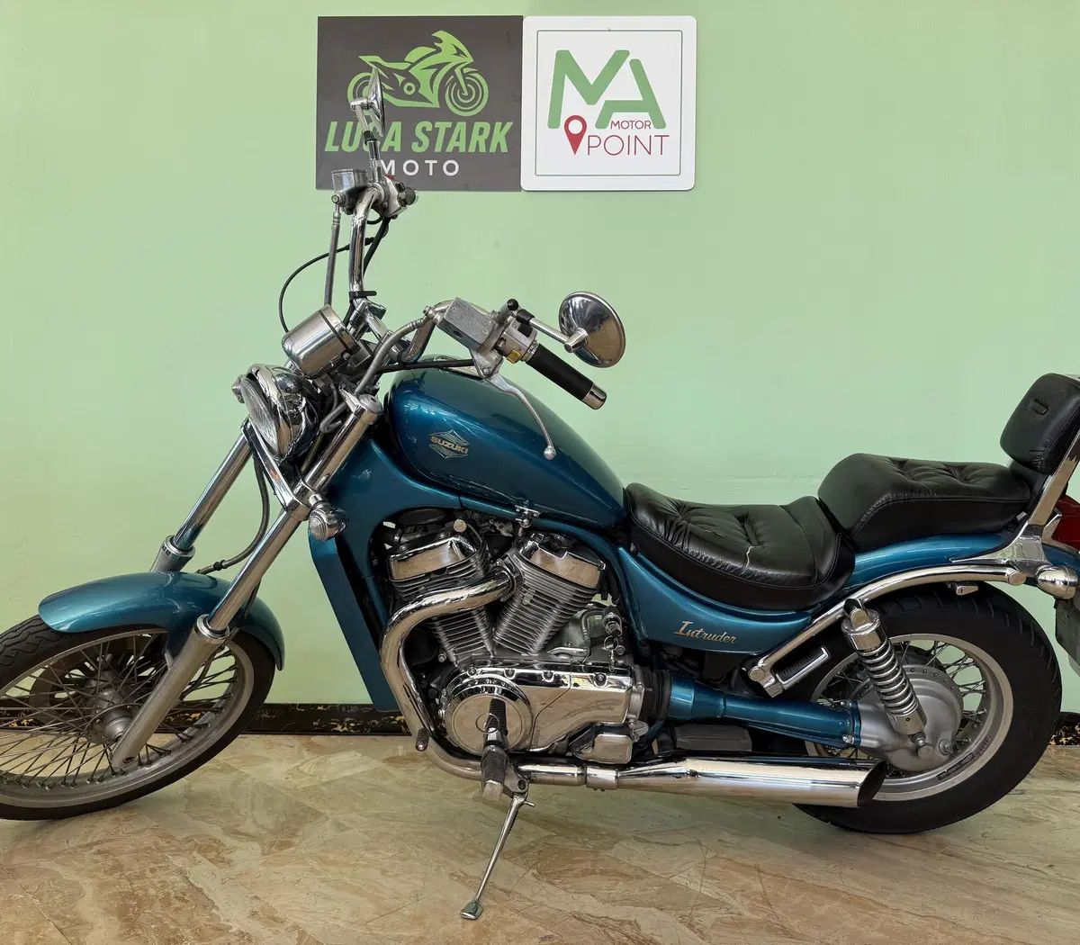 Suzuki VS 600 GL Intruder (1995 - 96) (2)
