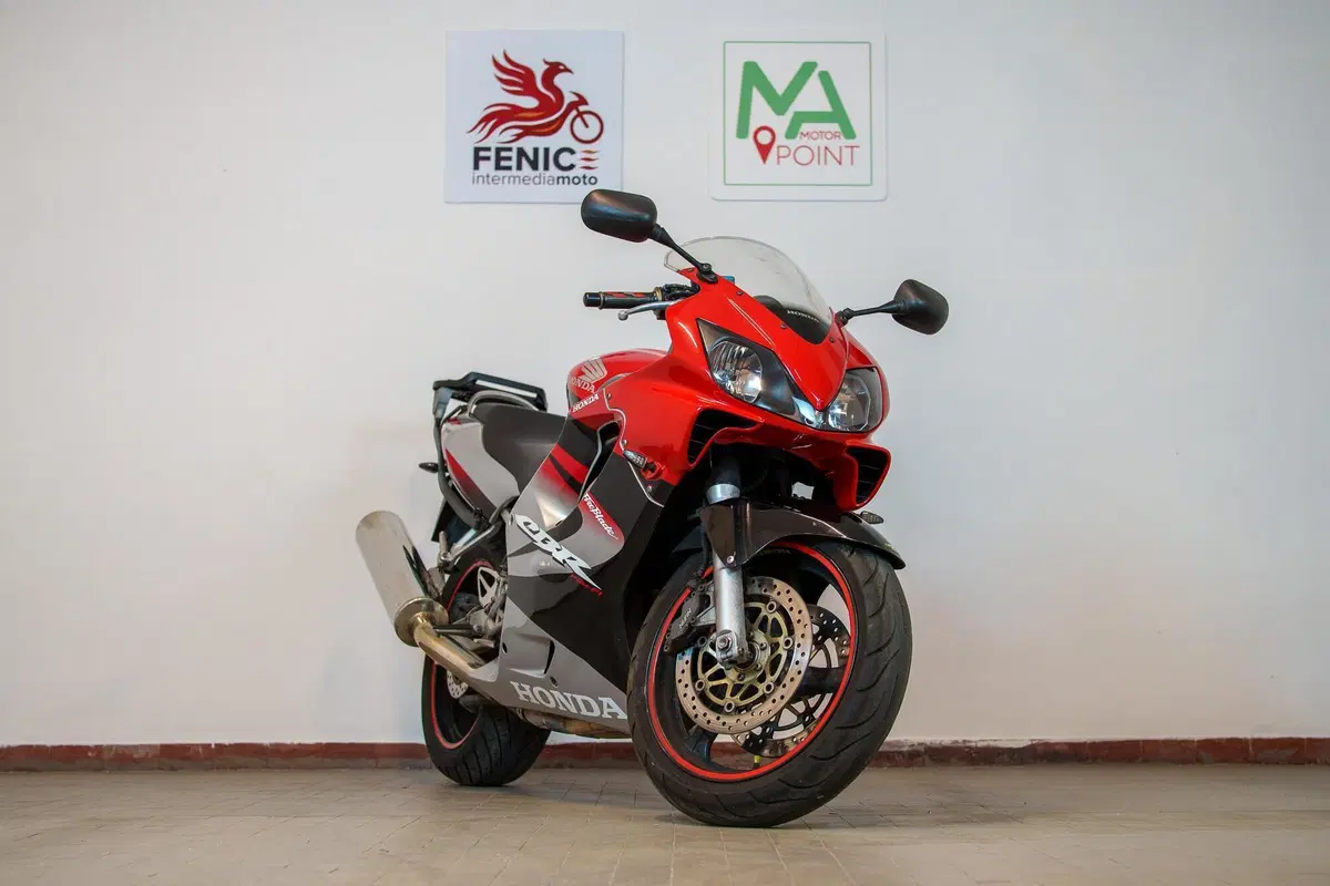 Honda CBR 600 F (2001 - 06) (2)